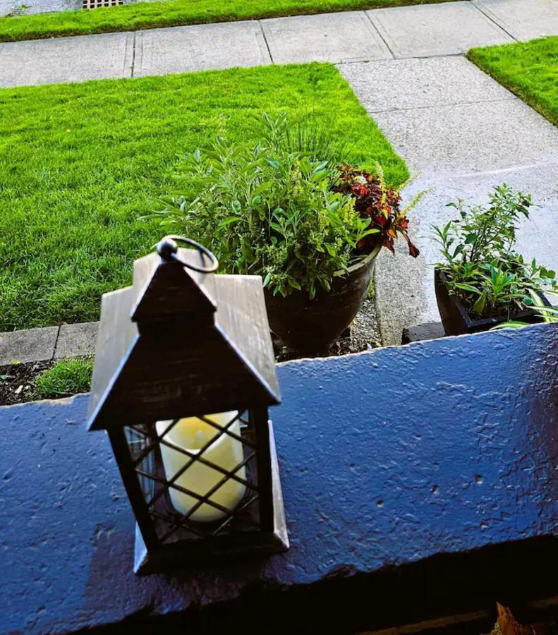 Charming! Near Cle Clinic/Uh/Cwru/Dwntwn W/Porch Villa Cleveland Bagian luar foto