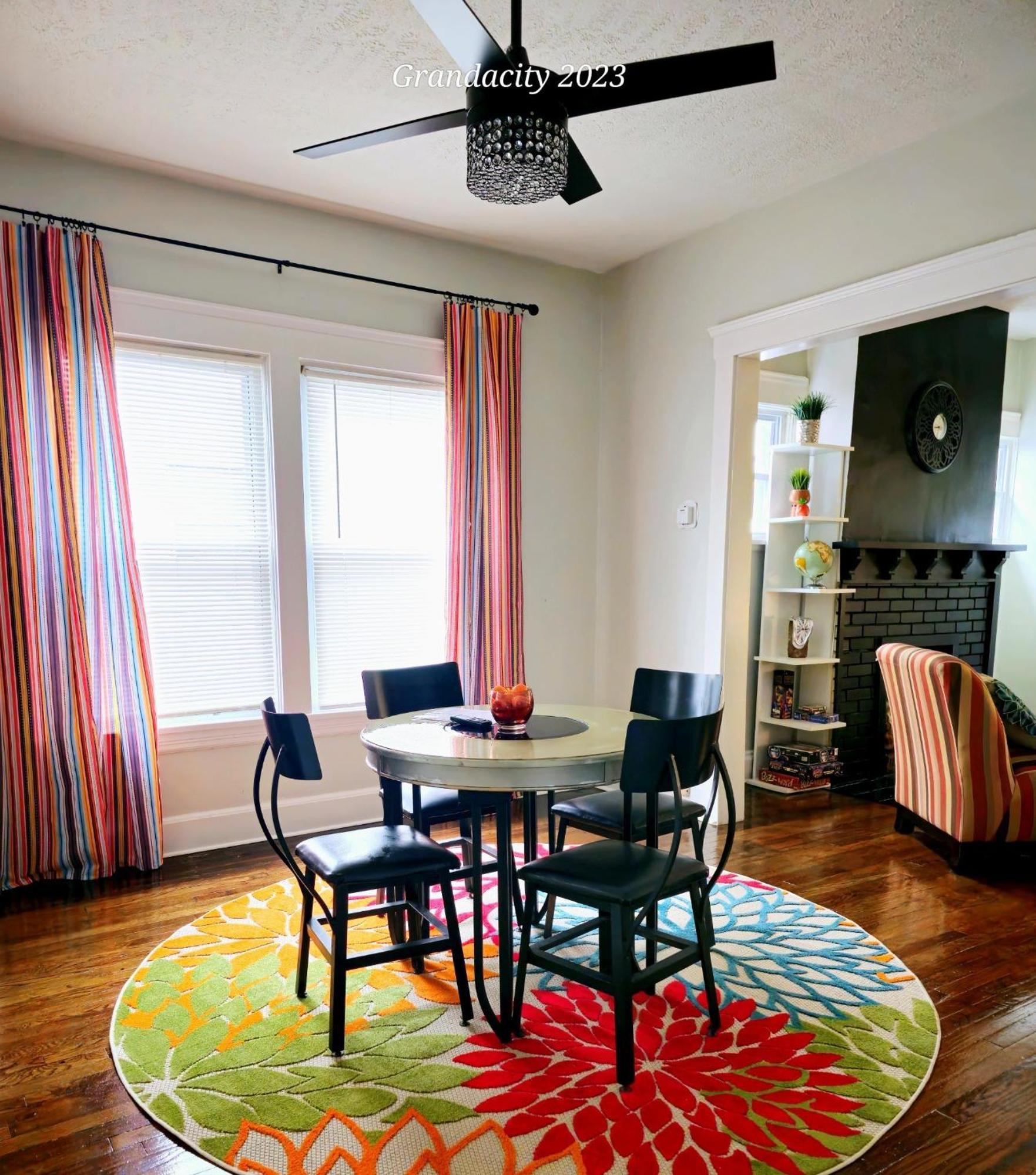 Charming! Near Cle Clinic/Uh/Cwru/Dwntwn W/Porch Villa Cleveland Bagian luar foto